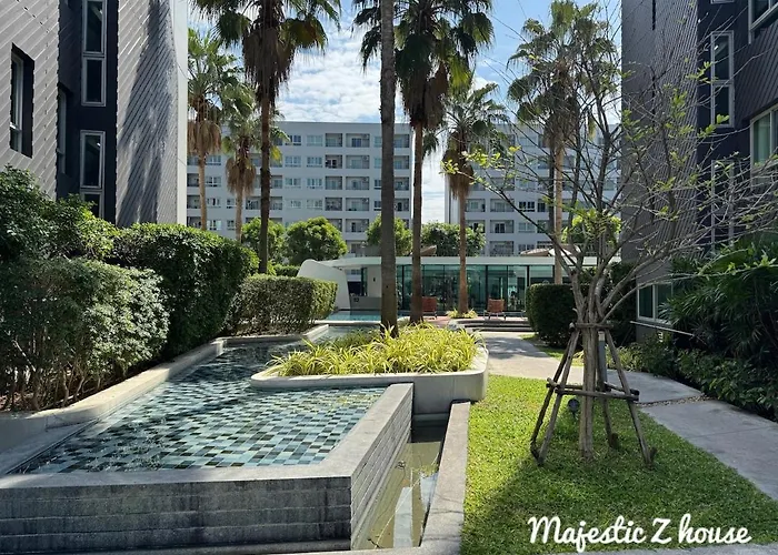 Z House Sukhumvit Apartment *