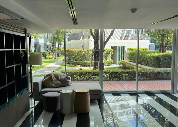Z House Sukhumvit